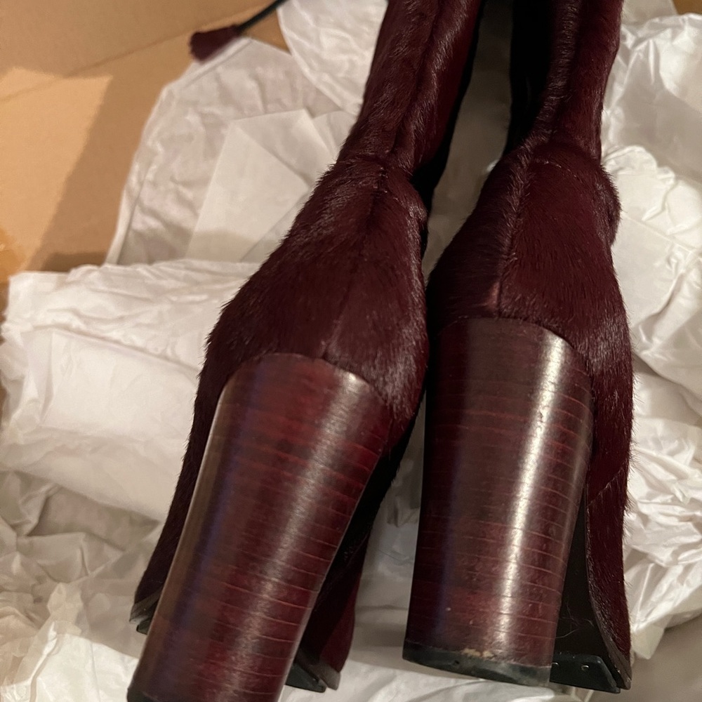 Luxury limited ed. Frye cowhide boots, 6.5, wine - excellent condition, in box